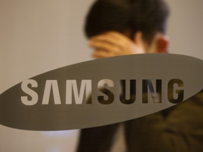 Бывшего топ-менеджера Samsung арестовали по подозрению в краже чертежей для собственного завода
